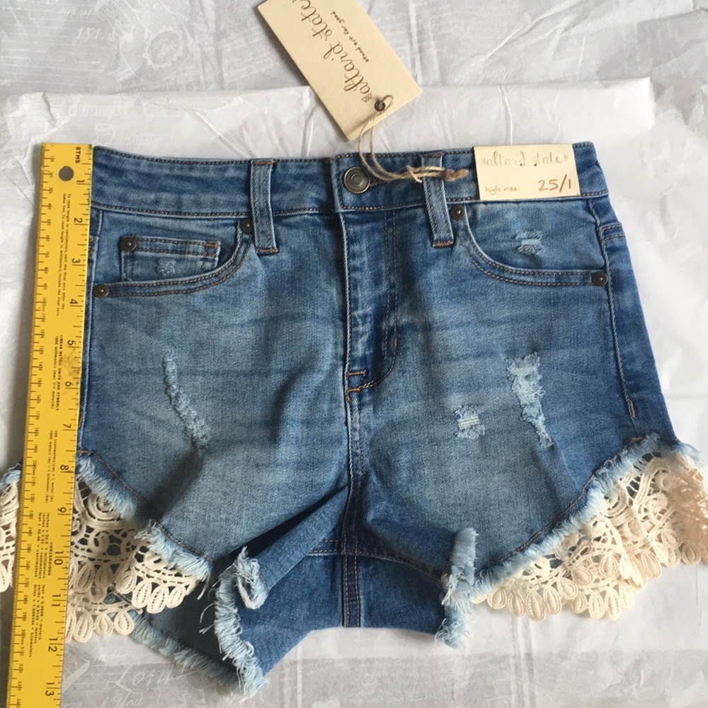 Altar’d State Heartland High waisted shorts - Picture 6 of 7